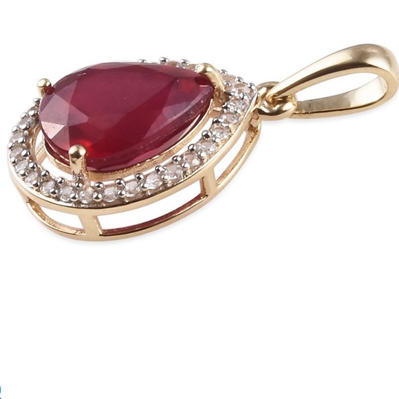 ♥️10K Yellow Gold Genuine Ruby Pendant♥️ - Picture 11 of 13